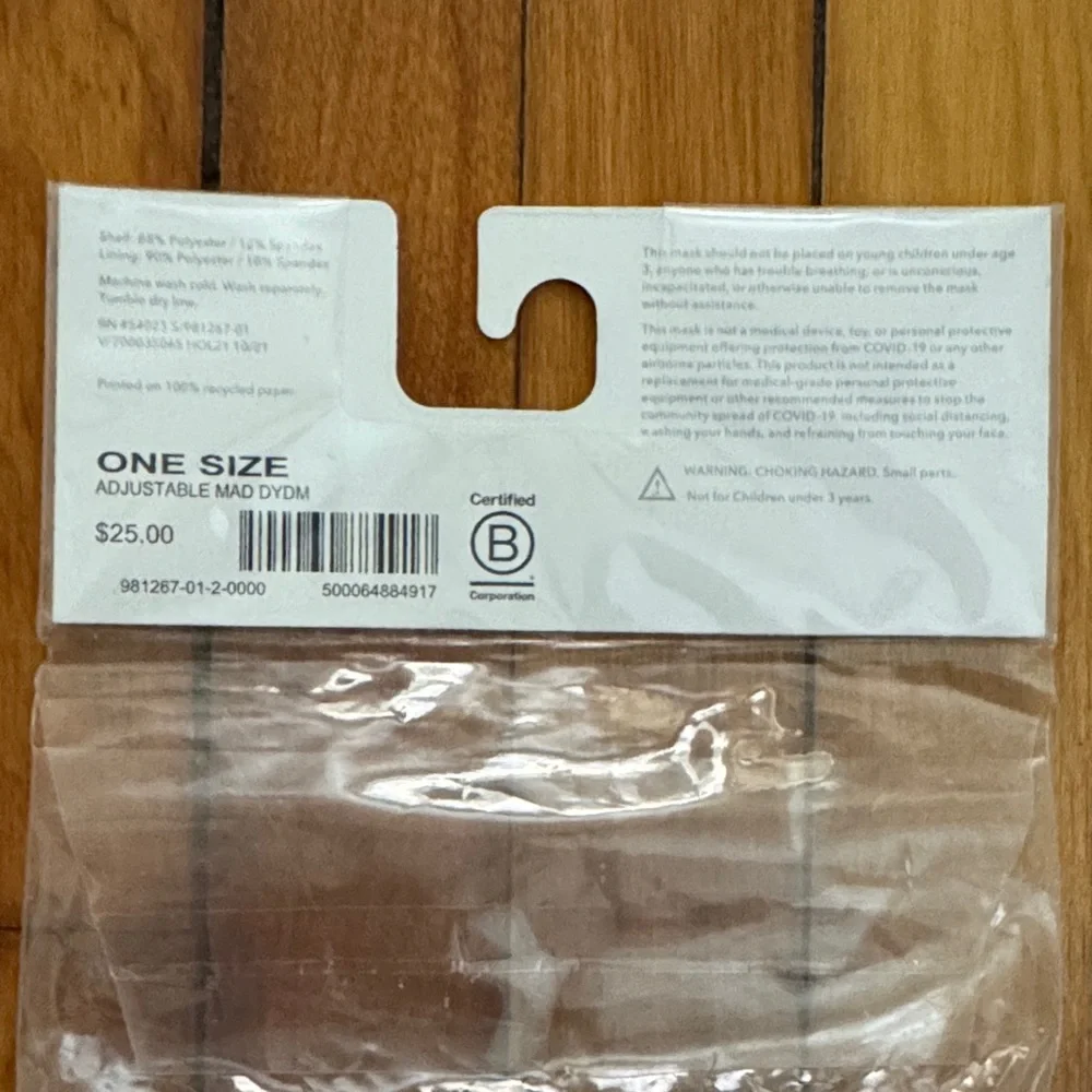 NWT Athleta Girl Pastel and Grey Kids Masks